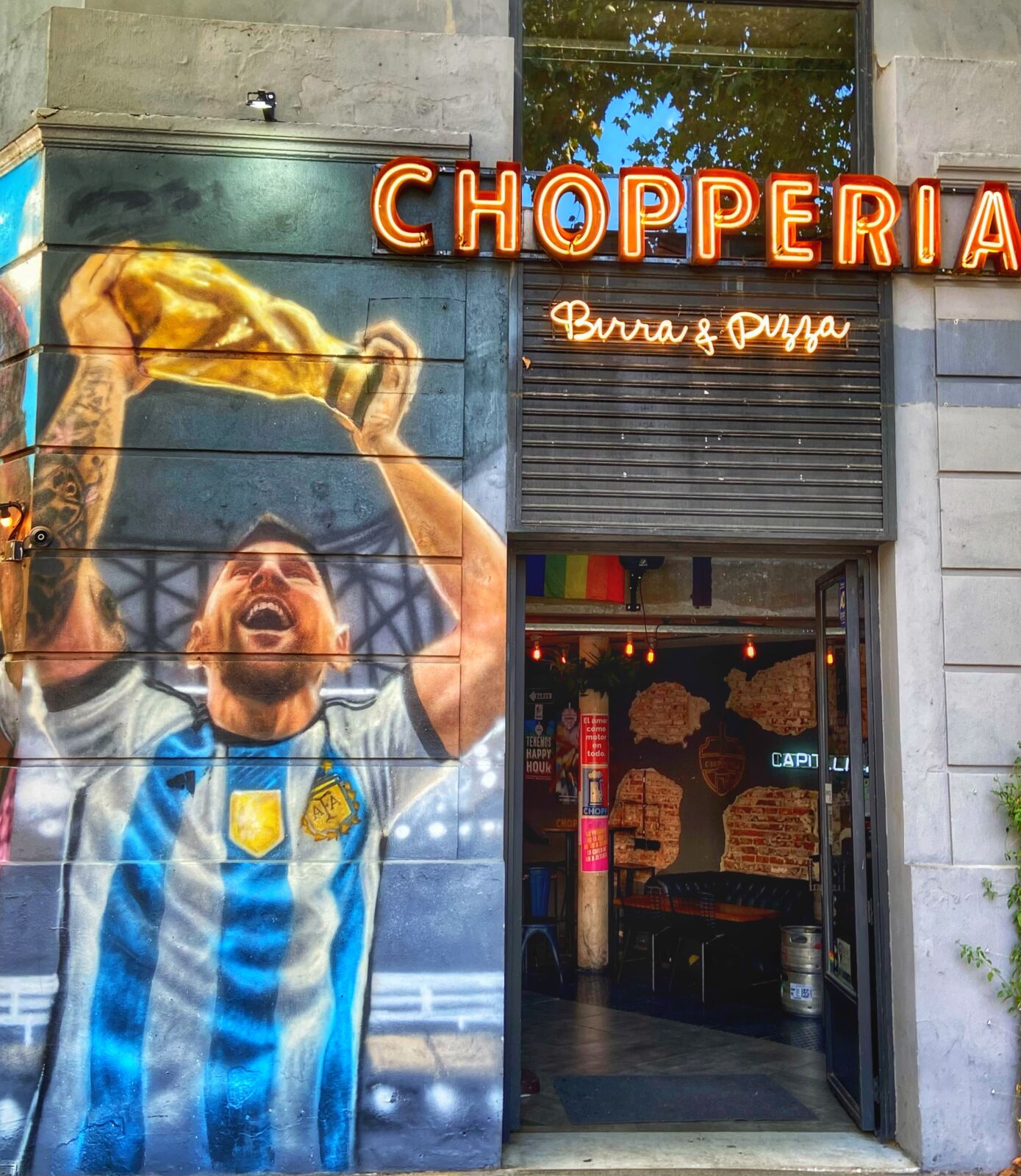 messi-mural-bar-palermo-buenos-aires