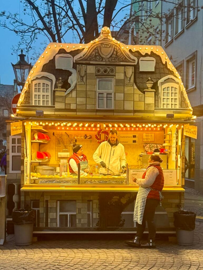 River Cruise, Dusseldorf, Christkindlmarkt, Amsterdam, Frankfurt, Trenz winery, Christmas, Riverside Debussy, Mannheim, Mainz, Frankfurt